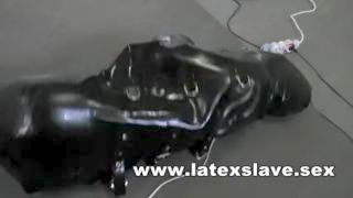 Latexslave . Shag Denerys Training (rubber Doll Latex Catsuit Bondage)